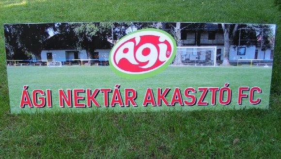 Akasztó