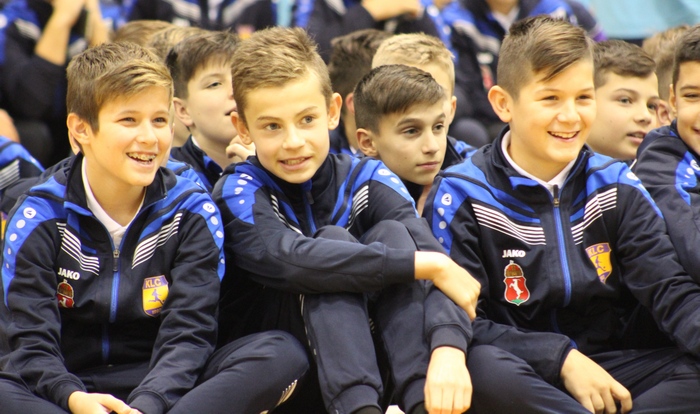 klc karacsony