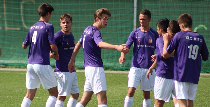 u19
